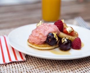 Pancakes en habits rouges / Woos Fraise